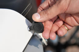 Bajaj V15 photo gallery