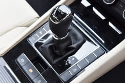 New Skoda Superb photo gallery