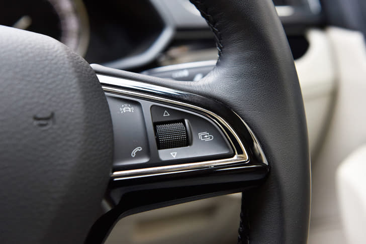 New Skoda Superb photo gallery