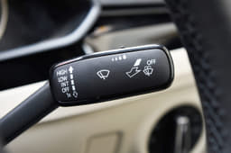 New Skoda Superb photo gallery