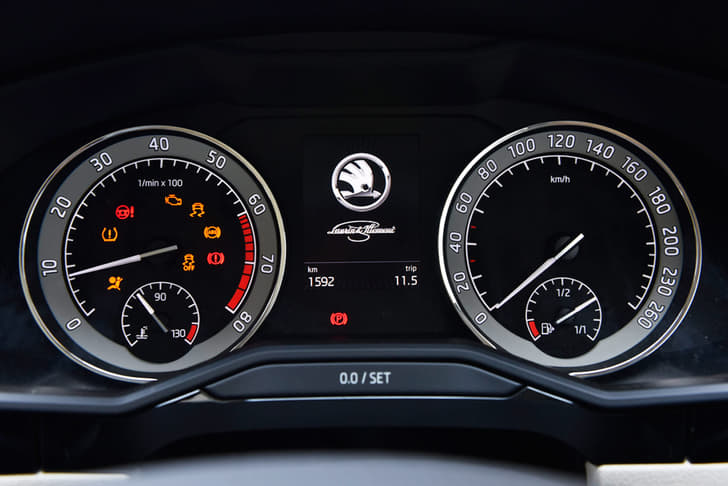 New Skoda Superb photo gallery