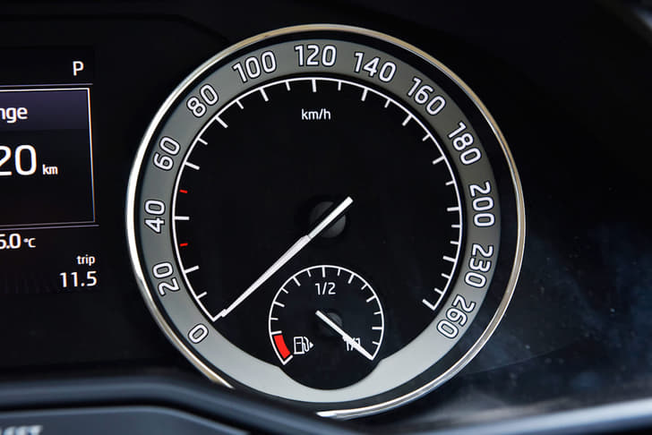 New Skoda Superb photo gallery