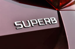 New Skoda Superb photo gallery