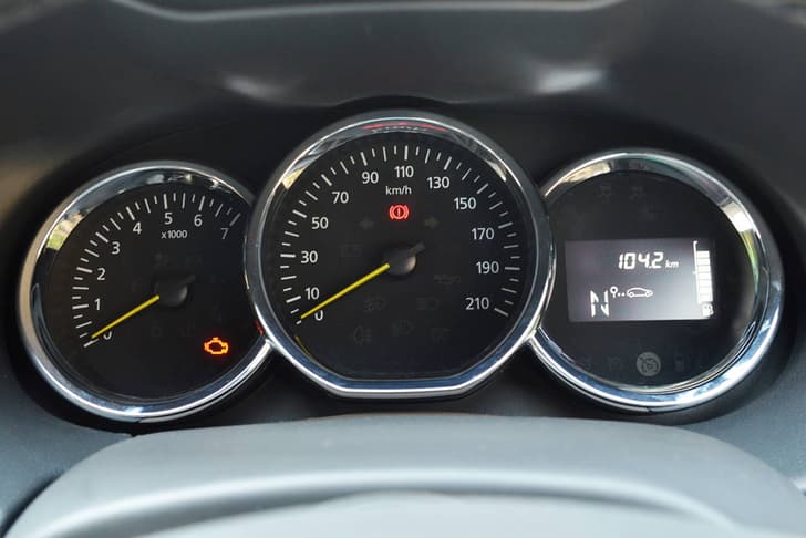 Renault Duster SUV facelift photo gallery