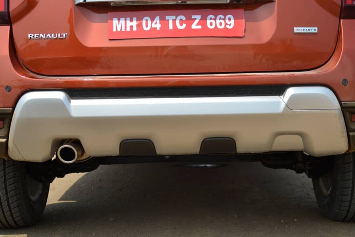 Renault Duster SUV facelift photo gallery