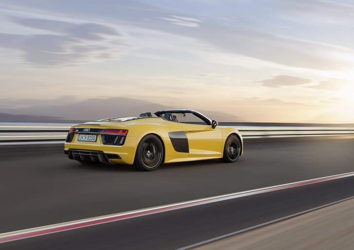 New Audi R8 Spider photo gallery