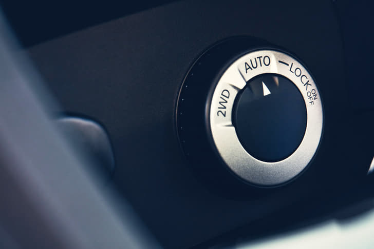 2017 Renault Captur image gallery