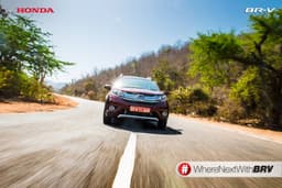 Honda BR-V SUV photo gallery