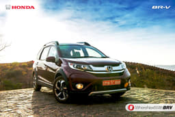 Honda BR-V SUV photo gallery