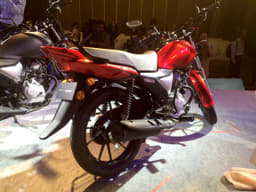 Yamaha Saluto RX photo gallery