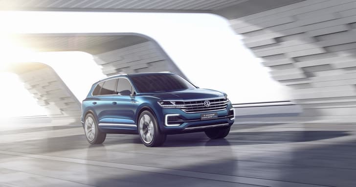 Volkswagen T-Prime Concept GTE SUV photo gallery