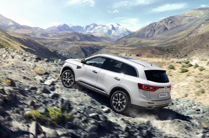 New 2016 Renault Koleos photo gallery