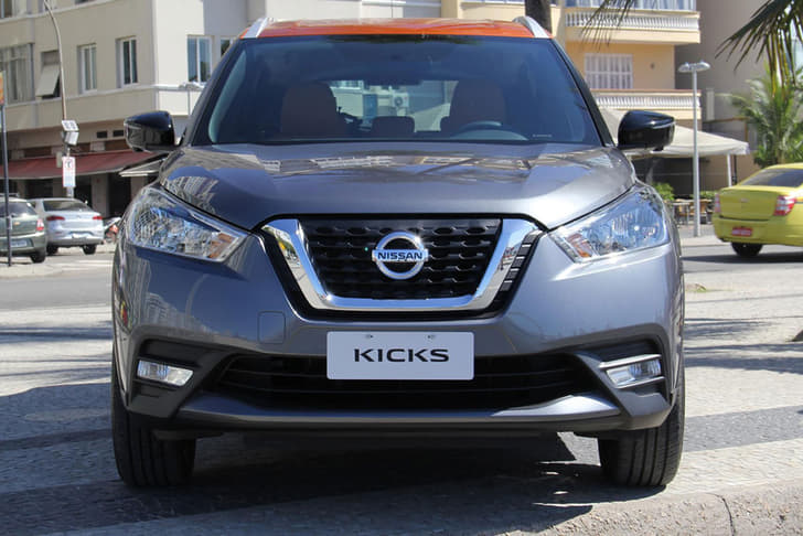 Nissan Kicks SUV image gallery