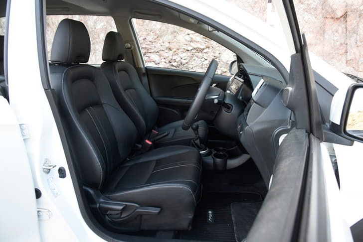 The seating position isn’t all that high, but visibility is still good, as is comfort.