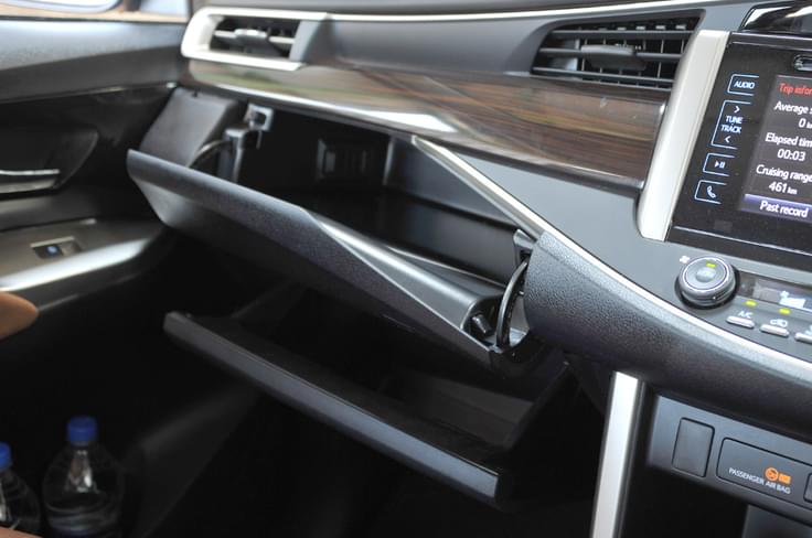 There are two gloveboxes, of which one is cooled, but neither is very large; one large one might have been better. There are two gloveboxes, of which one is cooled, but neither is very large; one large one might have been better.