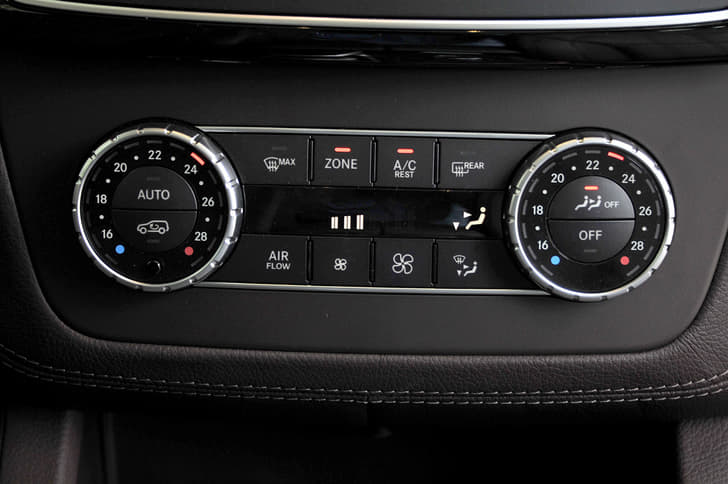 Mercedes GLS SUV photo gallery