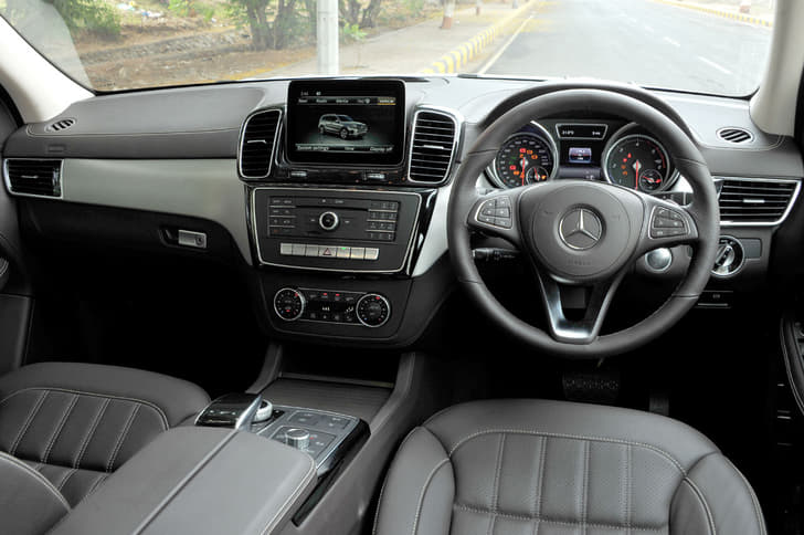 Mercedes GLS SUV photo gallery