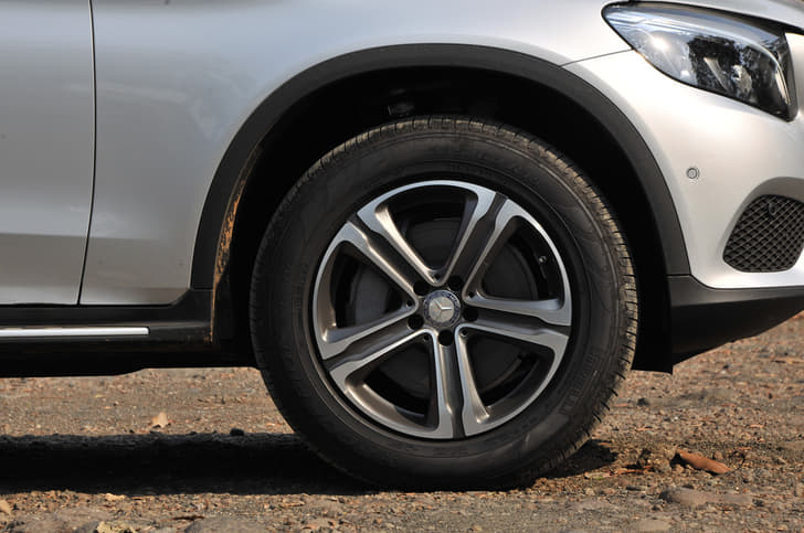 Steel springs are standard, no air suspension yet.