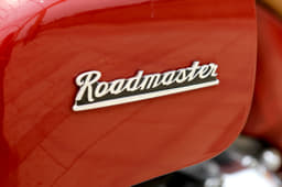 The Roadmaster weighs a whopping 421kg (dry).
