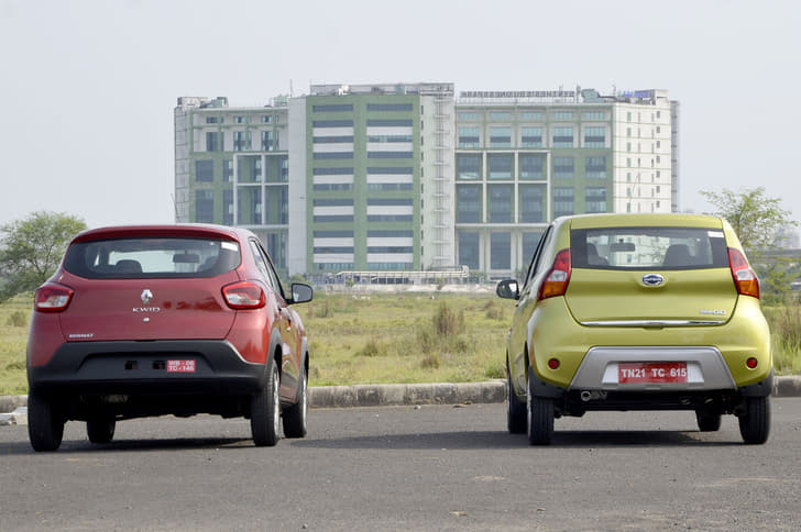 The Kwid’s rear design is quite plain with the main focus being on emphasising the car’s width. The Redigo’s tail though has more character with a prominent crease running across the bootlid and upright tail-lamps that emphasise the tall-boy design.