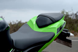 Seating posture is much more aggressive due to the foot pegs which are placed higher up.