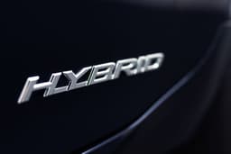 2017 Lexus ES300h image gallery