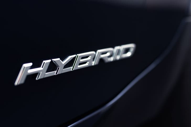 2017 Lexus ES300h image gallery