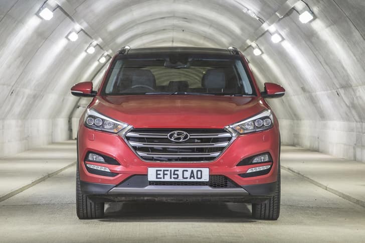 2016 Hyundai Tucson image gallery
