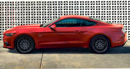 New Ford Mustang GT photo gallery