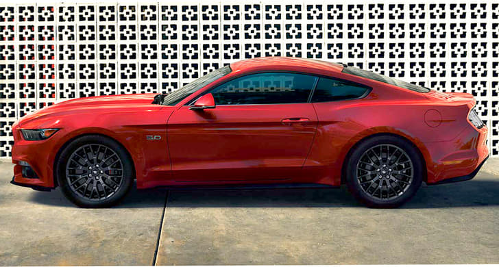 New Ford Mustang GT photo gallery
