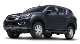 2017 Isuzu MU-X SUV image gallery
