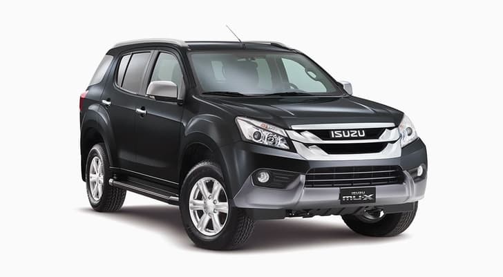 2017 Isuzu MU-X SUV image gallery