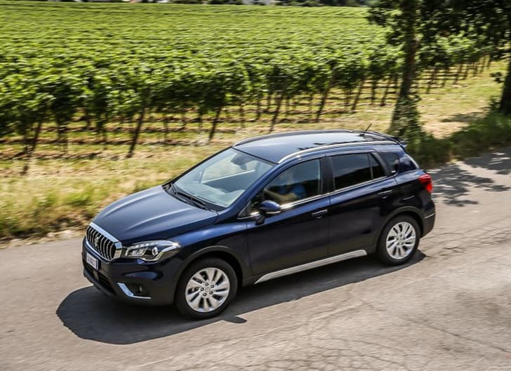 Suzuki S-Cross facelift photo gallery
