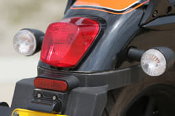 Short tail fender configuration is used on the Sport S. Pin striping was well finished. 