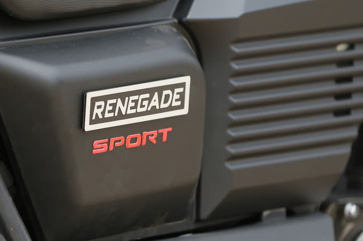 UM Renegade Sport S photo gallery
