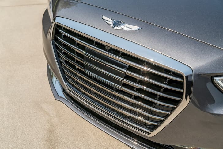 Genesis G90 photo gallery