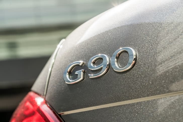 Genesis G90 photo gallery