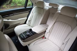 Genesis G90 photo gallery