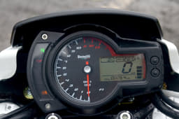 2016 Benelli TNT 600i ABS photo gallery