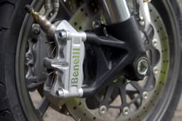 2016 Benelli TNT 600i ABS photo gallery