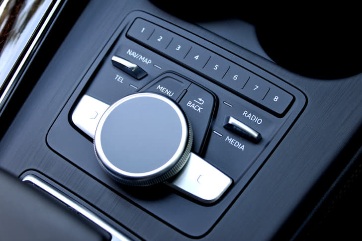 New Audi A4 photo gallery