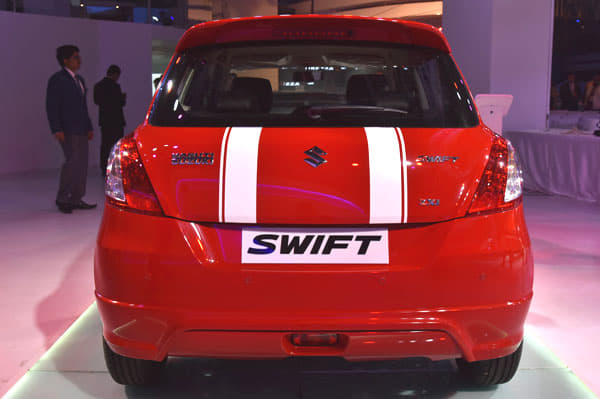 Maruti Swift Deca photo gallery