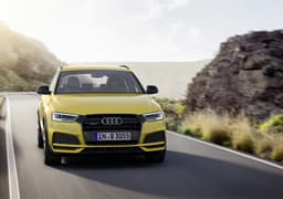 2017 Audi Q3 photo gallery