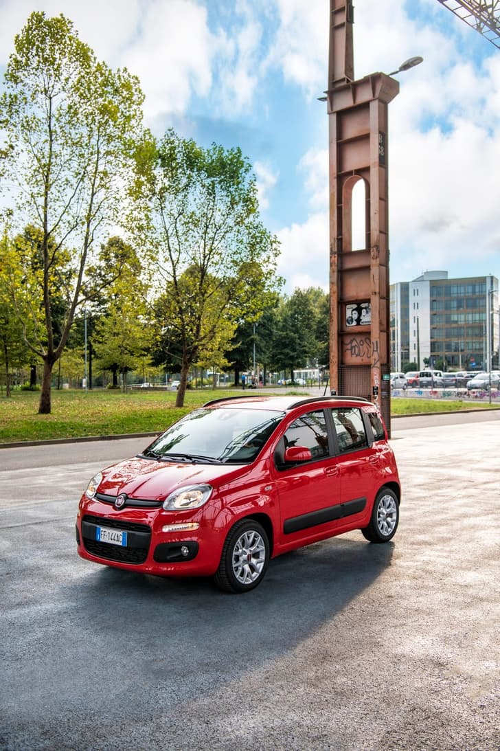 2017 Fiat Panda photo gallery