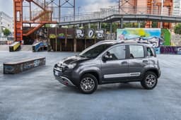 2017 Fiat Panda Cross photo gallery