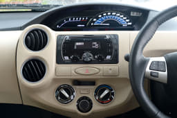 2016 Toyota Etios photo gallery