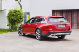 Mercedes E-Class All-terrain photo gallery