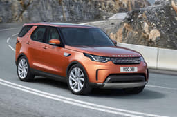 2017 Land Rover Discovery photo gallery
