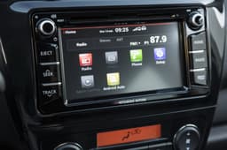 2017 Mitsubishi Mirage hatchback photo gallery