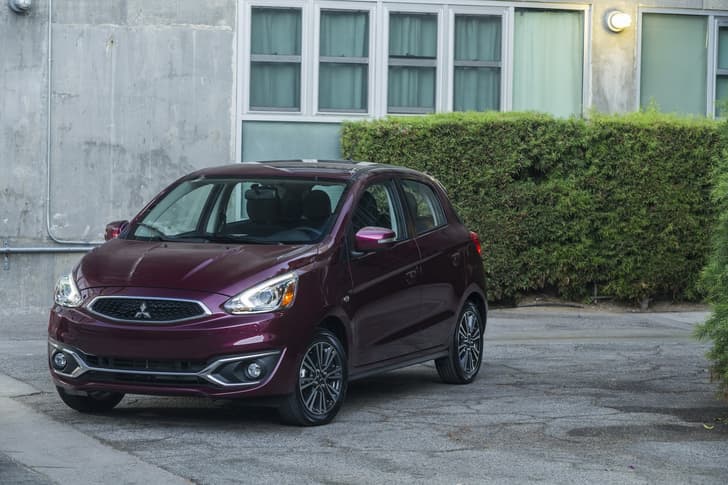 2017 Mitsubishi Mirage hatchback photo gallery
